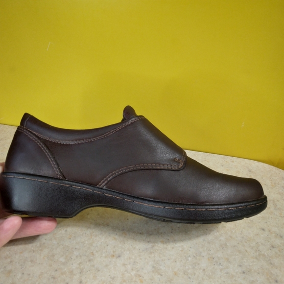 Eastland Sherri Clogs, women's size 7.5 - Picture 8 of 10